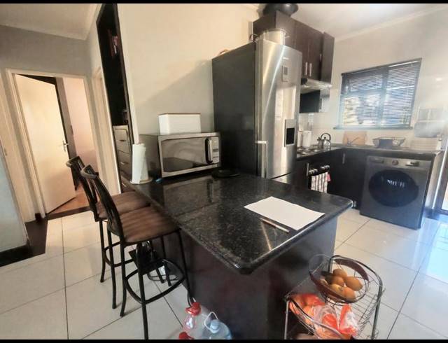 2 BEDROOM APARTMENT FOR SALE IN NOORDWYK